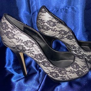 Brand New lace heels